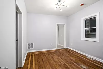65 Highland Ave, Newark, NJ 07104 - Photo 2