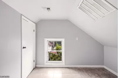 65 Highland Ave, Newark, NJ 07104 - Photo 22