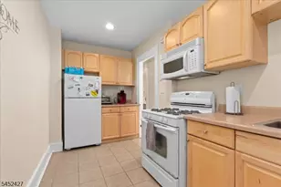 11 Grove St, Cranford Township, NJ 07016 - Photo 10
