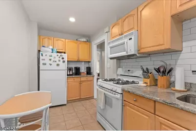 11 Grove St, Cranford Township, NJ 07016 - Photo 20