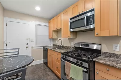 11 Grove St, Cranford Township, NJ 07016 - Photo 30
