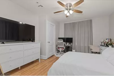 11 Grove St, Cranford Township, NJ 07016 - Photo 16