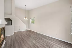 34 Wescott Rd, Bedminster Township, NJ 07921 - Photo 8