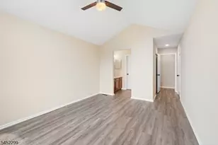 34 Wescott Rd, Bedminster Township, NJ 07921 - Photo 16