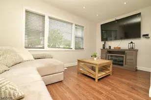 105 Main St, Linden, NJ 07036 - Photo 6