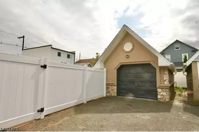 105 Main St, Linden, NJ 07036 - Photo 24