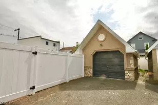 105 Main St, Linden, NJ 07036 - Photo 24