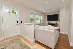 105 Main St, Linden, NJ 07036 - Photo 2