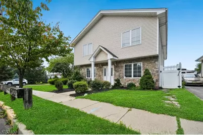88 Avenue A, Lodi, NJ 07644 - Photo 2