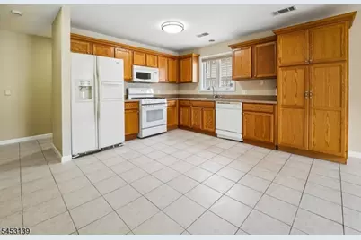88 Avenue A, Lodi, NJ 07644 - Photo 6