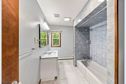 32 Commerce Dr #2, Cranford Township, NJ 07016 - Photo 4