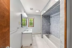 32 Commerce Dr, Cranford Township, NJ 07016 - Photo 4