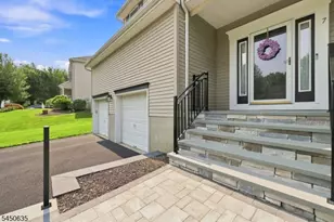 7 Lazarus Dr, Roxbury Township, NJ 07852 - Photo 2