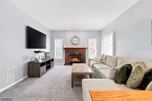 7 Lazarus Dr, Roxbury Township, NJ 07852 - Photo 14
