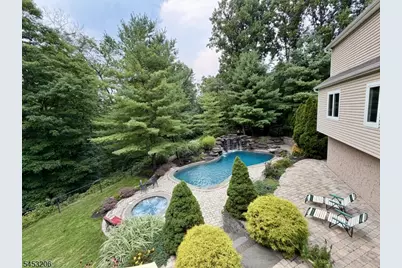 92 Cheyenne Way, Wayne, NJ 07470 - Photo 2