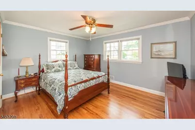 11 Susan Ct, Clifton, NJ 07012 - Photo 12