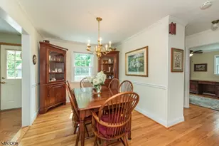 11 Susan Ct, Clifton, NJ 07012 - Photo 8