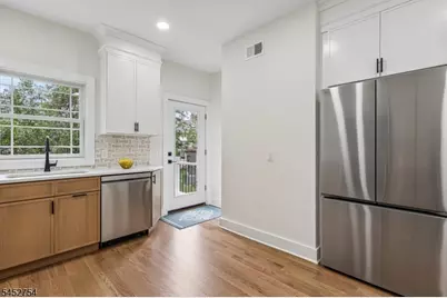 318 Halsey Rd, Parsippany, NJ 07054 - Photo 14