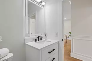 318 Halsey Rd, Parsippany, NJ 07054 - Photo 18