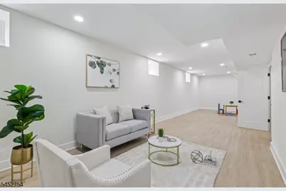 318 Halsey Rd, Parsippany, NJ 07054 - Photo 34
