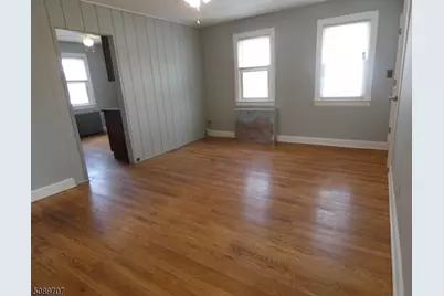 672 Mount Hope Ave #4, Rockaway Township, NJ 07885 - Photo 2