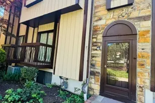 119 Wimbledon Square, Washington Township, NJ 07840 - Photo 8