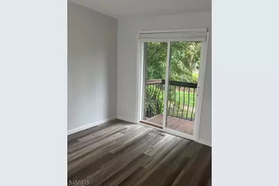 119 Wimbledon Sq, Washington Township, NJ 07840 - Photo 14