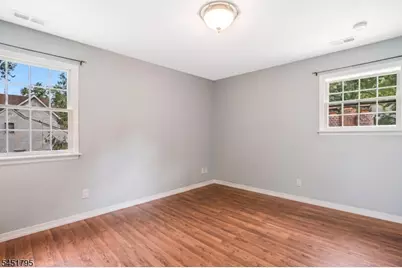 4 Brook St, Green Brook Township, NJ 08812 - Photo 20