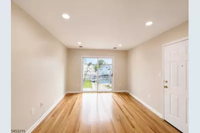 911 Flora St, Elizabeth, NJ 07201 - Photo 2