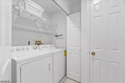 239 Westervelt Ln, Mahwah, NJ 07430 - Photo 22