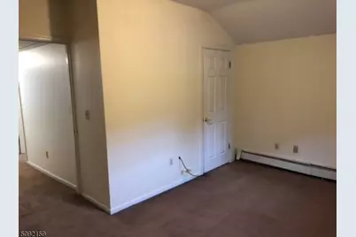 21 Cobb Pl, Morristown, NJ 07960 - Photo 12