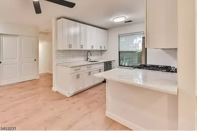 813 Spruce Hills Dr, Glen Gardner, NJ 08826 - Photo 2