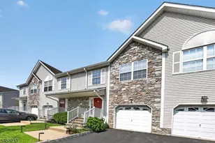 19 Mindy Dr, Franklin Township, NJ 08873 - Photo 2