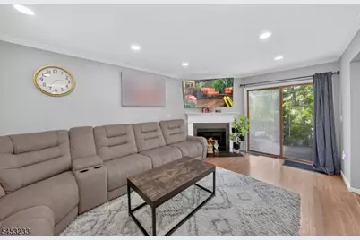 19 Mindy Dr, Franklin Township, NJ 08873 - Photo 4
