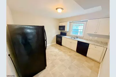 240 Wainwright St, Newark, NJ 07112 - Photo 6