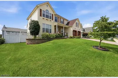 17 Grant Way, Lopatcong Township, NJ 08865 - Photo 2