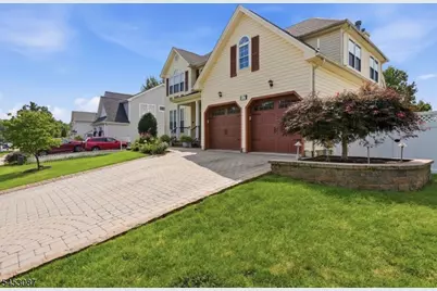 17 Grant Way, Lopatcong Township, NJ 08865 - Photo 4