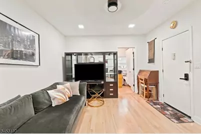 511 Roosevelt St, Roselle Park, NJ 07204 - Photo 20