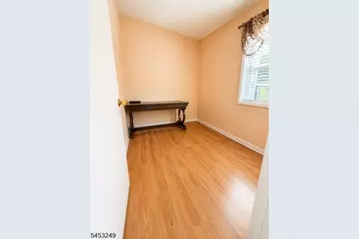 97 Houston St, Newark, NJ 07105 - Photo 8