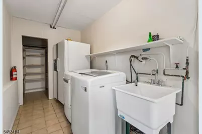 11 Morgan Rd, Parsippany, NJ 07054 - Photo 10