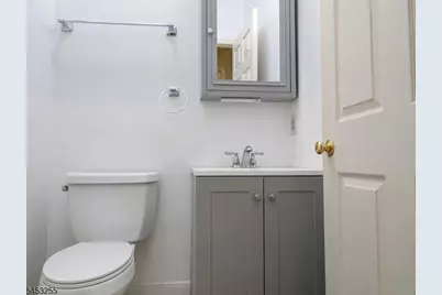 72 Harvard Cir, Montgomery Township, NJ 08540 - Photo 10