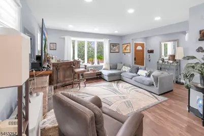 75 Mount Prospect Ave, Belleville, NJ 07109 - Photo 8