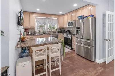 75 Mount Prospect Ave, Belleville, NJ 07109 - Photo 4
