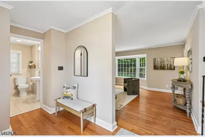 112 Fairview Av., West Orange Township, NJ 07052 - Photo 6
