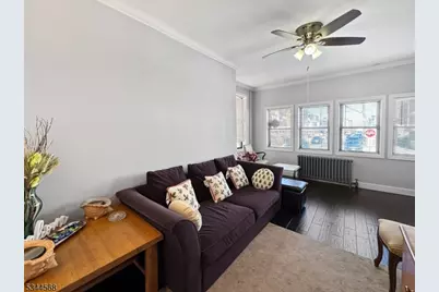 113 Van Winkle Ave #B, Jersey City, NJ 07306 - Photo 4