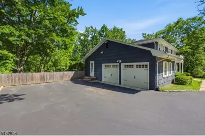 1120 N Washington Ave, Green Brook Township, NJ 08812 - Photo 36