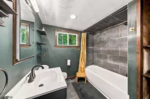 34 Hillside Dr, Wantage, NJ 07461 - Photo 14