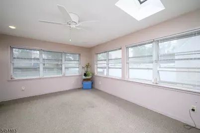 110 Amherst Ave, Woodbridge Township, NJ 07067 - Photo 20