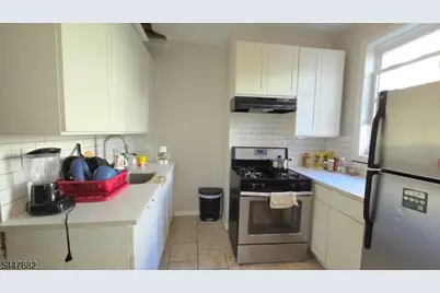 283 N 5th St, Newark, NJ 07107 - Photo 6