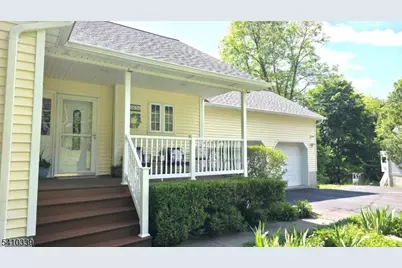 5656 Berkshire Valley Rd, Jefferson Township, NJ 07438 - Photo 2
